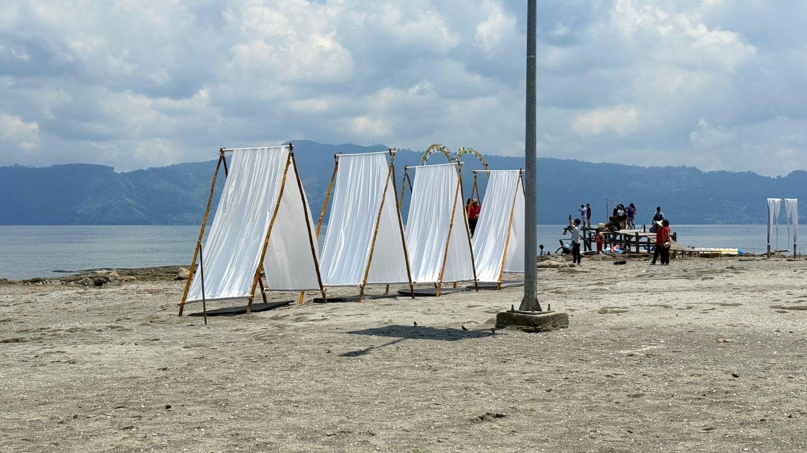 Foto Batu Hoda Beach